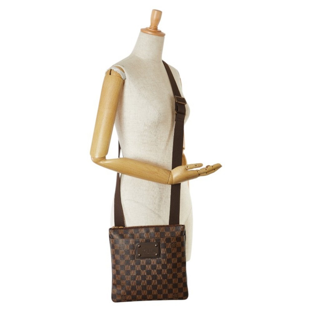 LOUIS VUITTON Authentic Brown Damier Leather Pochette Shoulder Bag - Picture 8 of 8